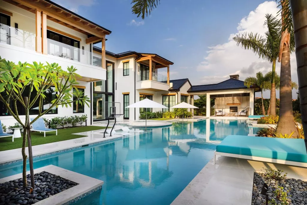 ديكور مسابح فيلات و فنادق ومنتجعات بالفيديو